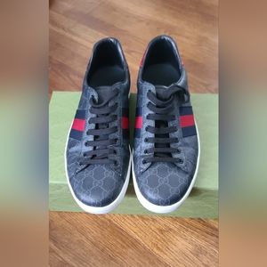 New Ace GG Supreme Low Top Sneaker